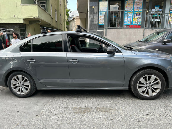 Für Volkswagen Jetta 2005–11 Dachträger, Querträger, Metallhalterung, normales Dach, Alu, Schwarz