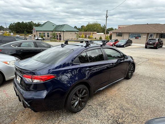 Für Toyota Corolla 2018-Up Dachträger Querträger Metallhalterung Normales Dach Alu Schwarz