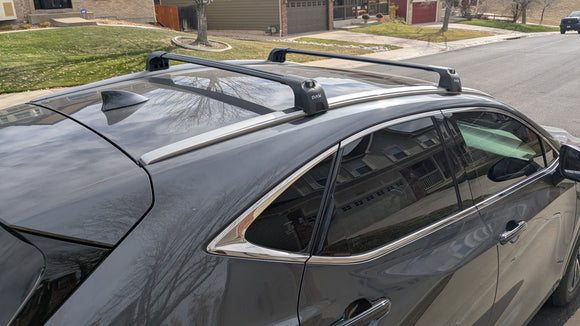 222. Kompatibel mit abschließbaren Aluminium-Dachträgern für Fahrzeuge mit Standarddach Toros Pro 2 Silver