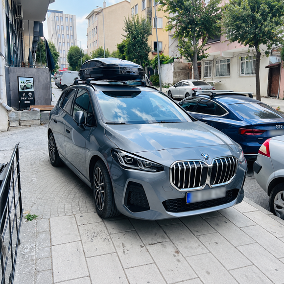 BMW 2 Series Active Tourer U06 2022-Up black roof rack cross bars fitted to factory flush roof rails