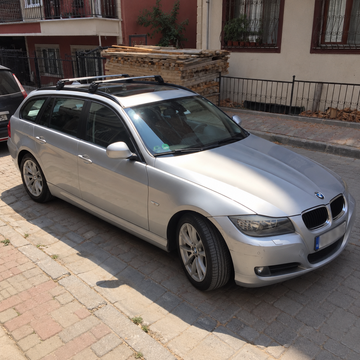BMW 3 Series Touring/Wagon (E91) 2010-2012 Roof Rack Cross Bars Flush Rails, Black - 0