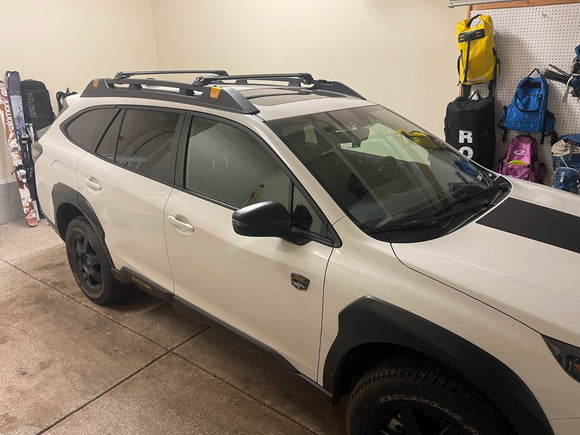 Für Subaru Outback Wilderness 2021-Up Dachträger Querträger Metallhalterung Erhöhte Schiene Alu Silber