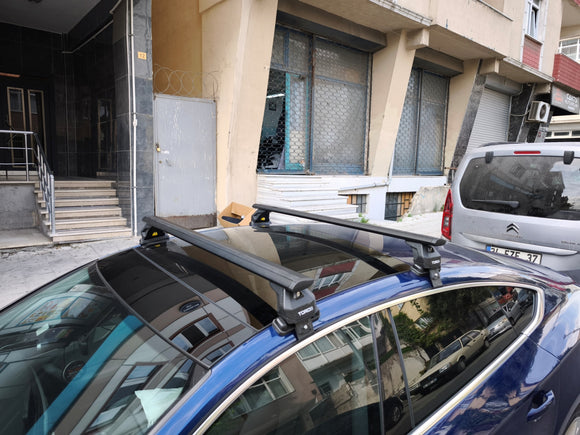 444. Kompatibel mit abschließbaren Aluminium-Dachträgern für Fahrzeuge mit Standarddach Toros Pro 4 Black