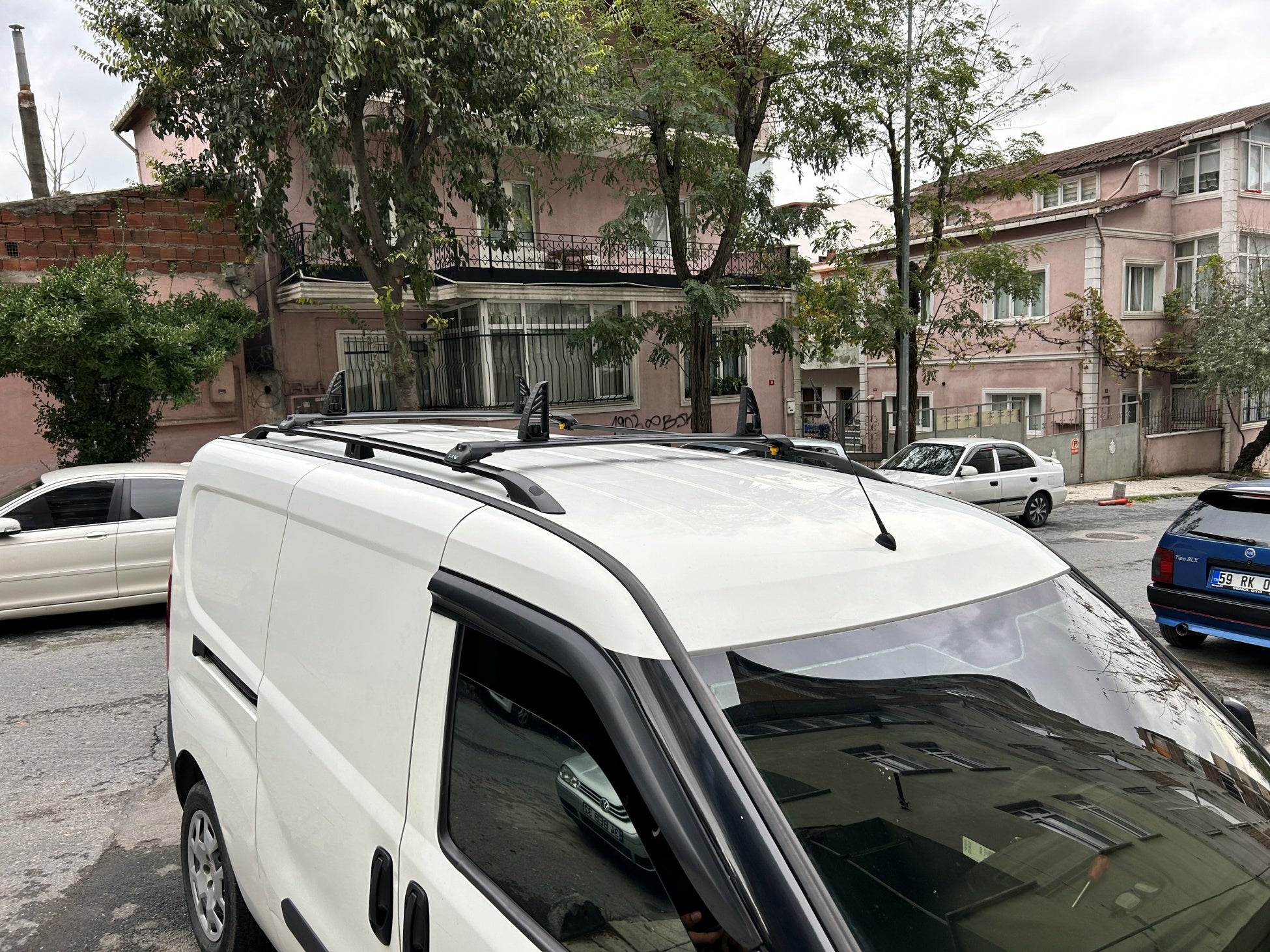 For RAM ProMaster City 2015-Up Roof Side Rails and Roof Rack Cross Bars Alu Silver