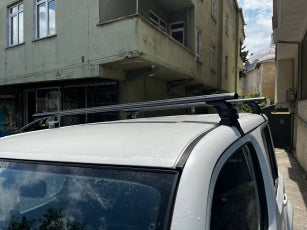 For Nissan Cube Z11 2002–2008 Roof Rack System – Aluminum Cross Bar (Black, Normal Roof)