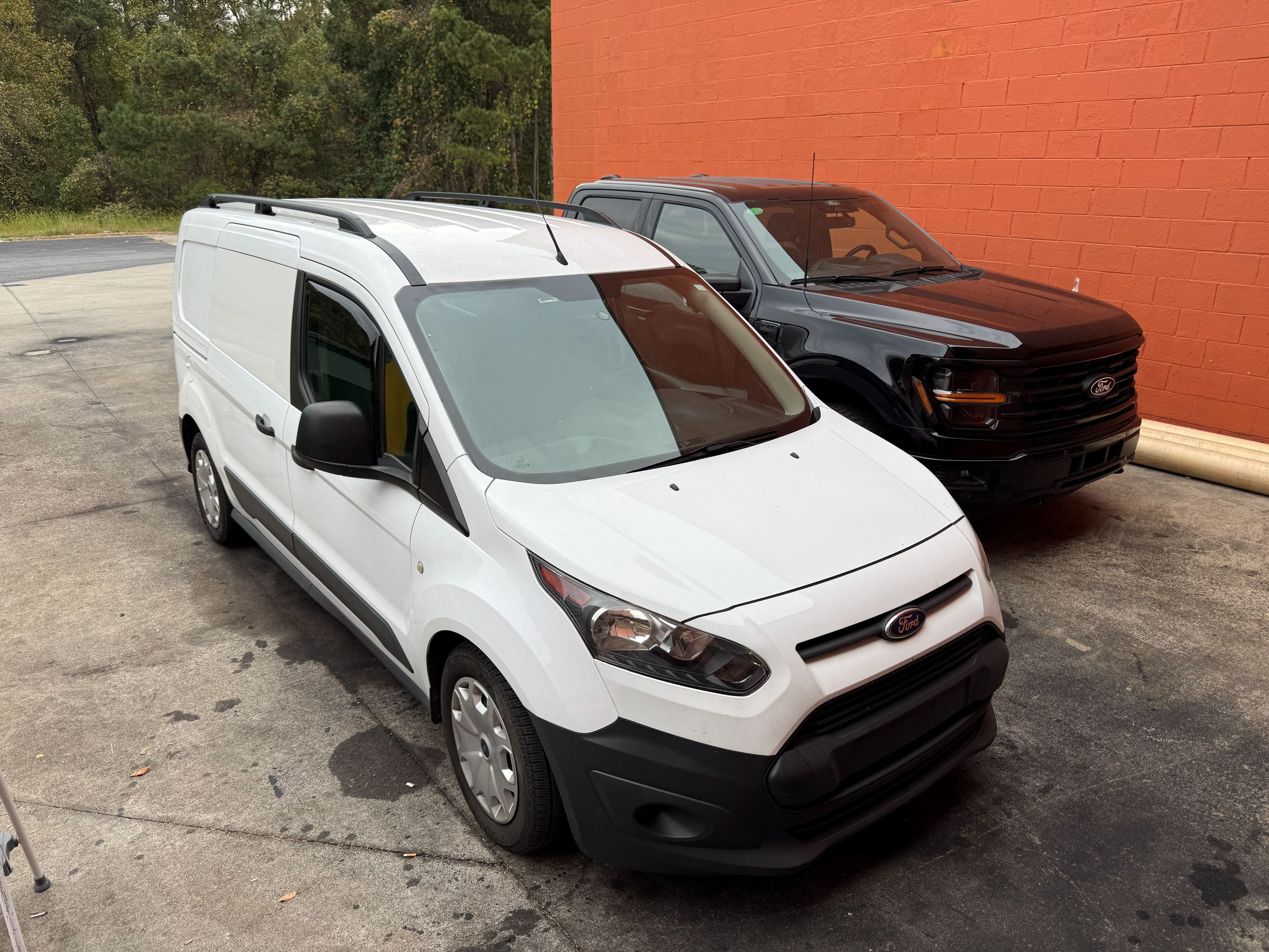 Für Ford Transit / Tourneo Connect LWB ab 2014, 2 Dachträger + 2 Aluminium-Querstangen, Metallhalterung, abschließbar, Silber