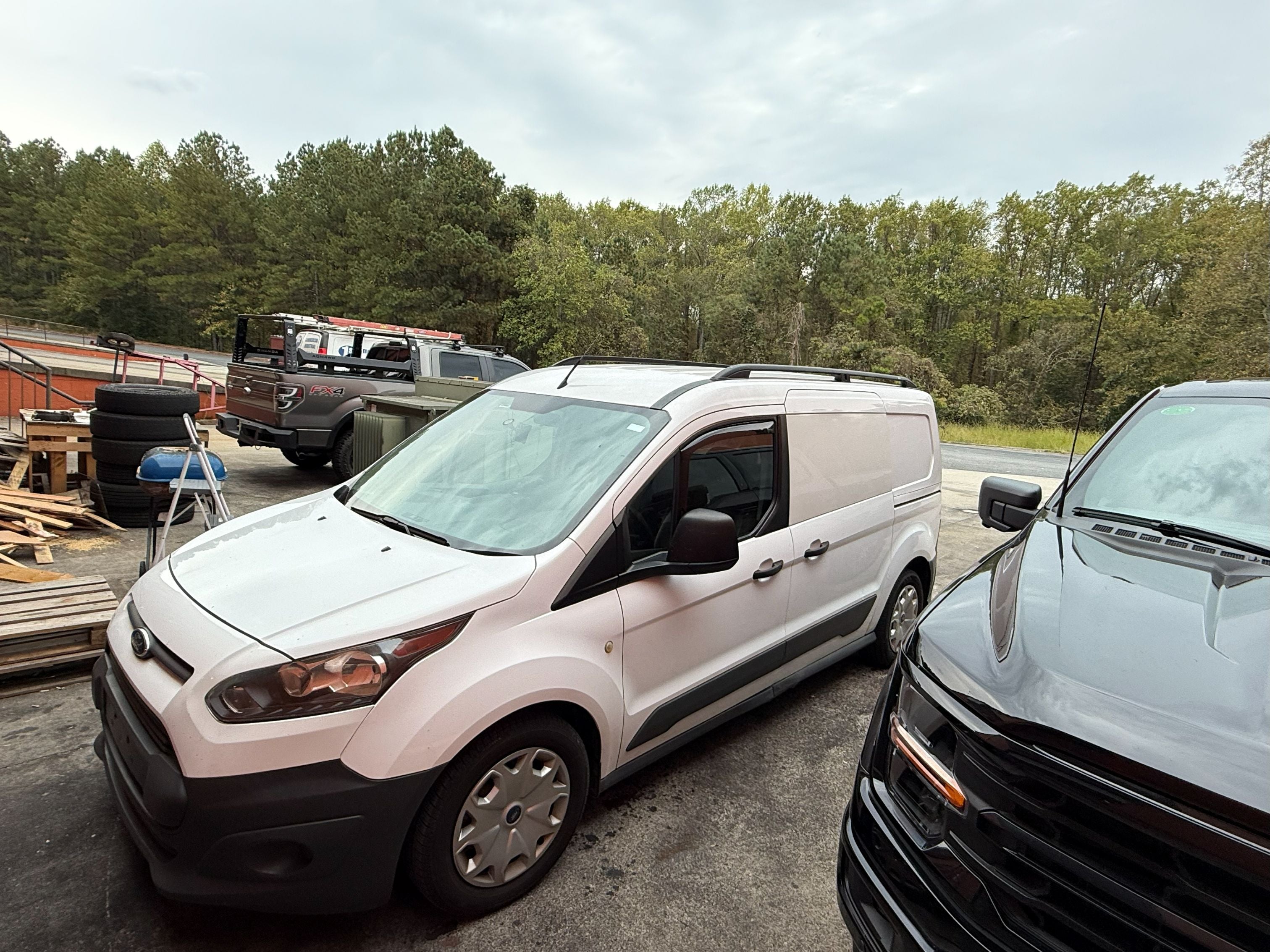 Für Ford Transit / Tourneo Connect LWB ab 2014, 2 Dachträger + 2 Aluminium-Querstangen, Metallhalterung, abschließbar, Silber