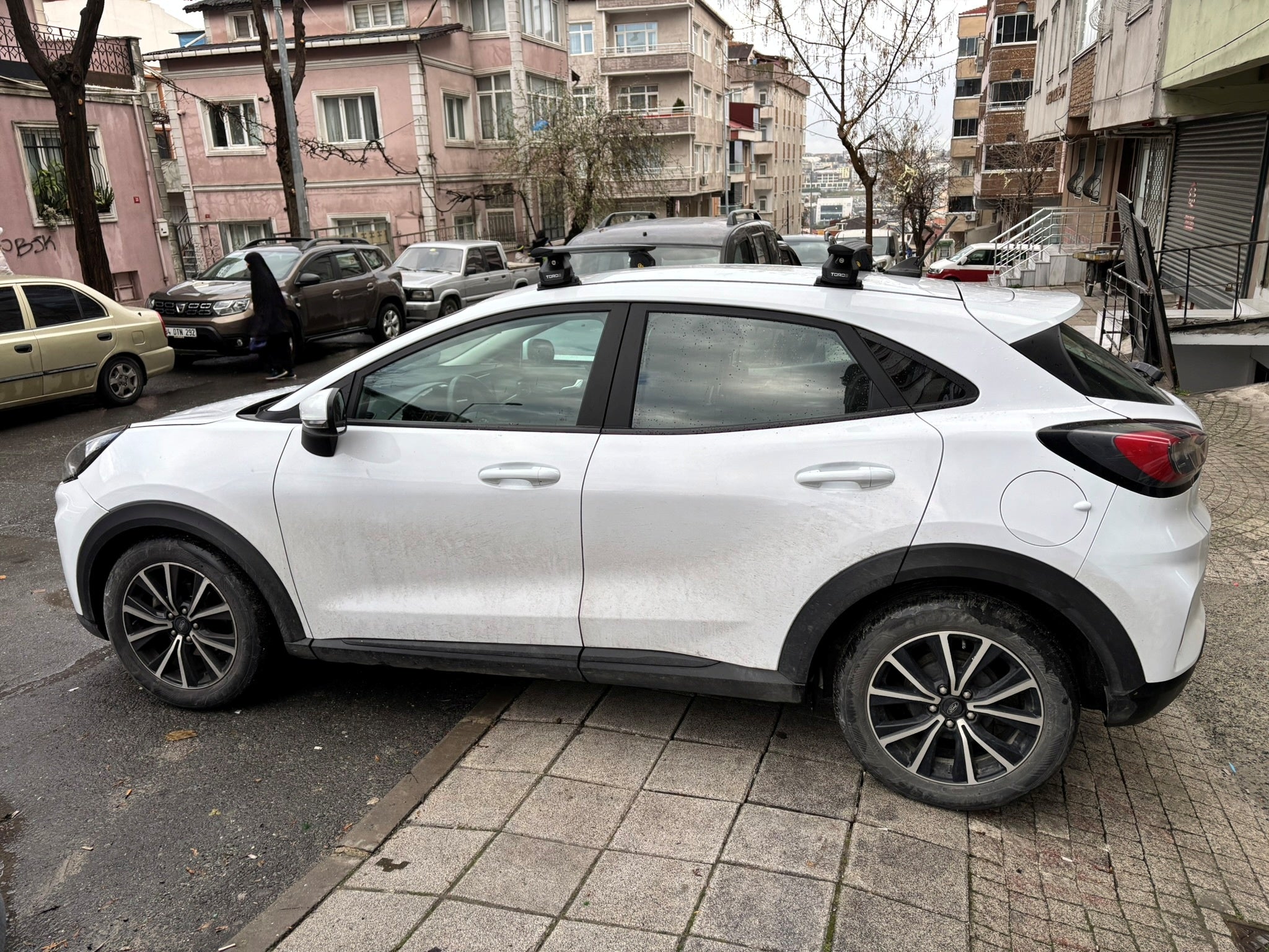 ford puma dachzelt Roof Rack Ford Puma 2019-Up Silver