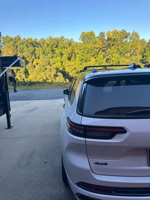 For Jeep Grand Cherokee WL (2022-2025) Roof Rack Cross Bars Flush Rail, Silver