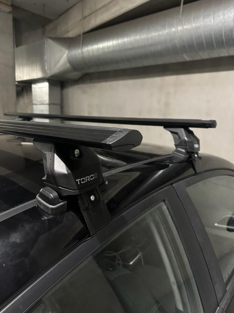 Für Hyundai Accent 2018-Up Dachträgersystem, Aluminium-Querstange, Metallhalterung, abschließbar, Silber