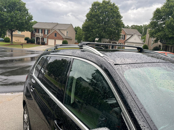 Aerodynamic aluminum roof rack cross bars designed to reduce wind noise