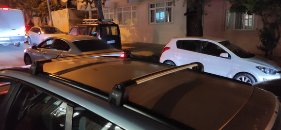 For Ford Focus Estate C346 (2008-2011) Roof Rack Cross Bars T-Track, Black