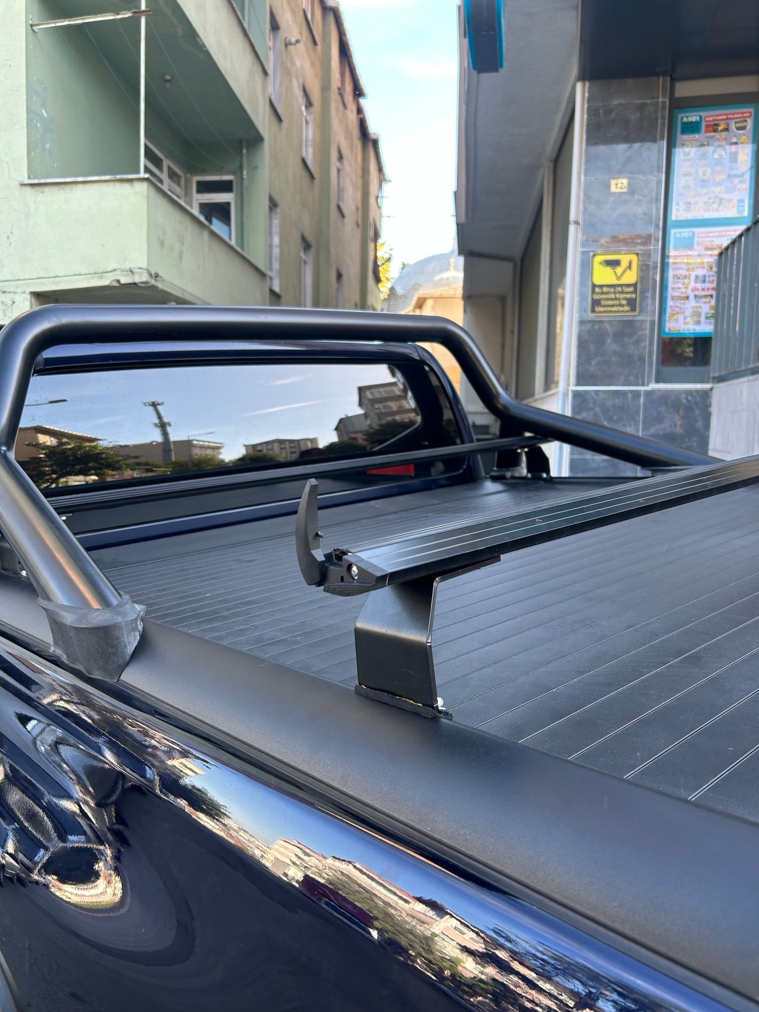 For Toyota Hilux Mk8 Roof RackSystem, Aluminium Bed Rack Cross Bar, Metal Bracket, Lockable, Black 2017- Up