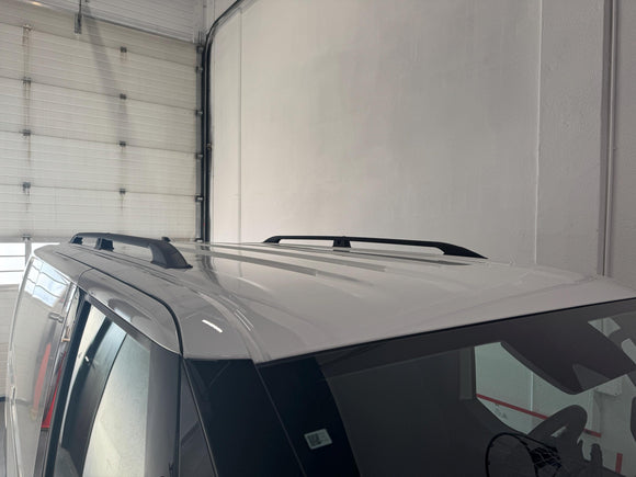 Für Volkswagen Transporter T6 SWB ab 2015 Dachseitenreling Ultimate Style Alu Schwarz