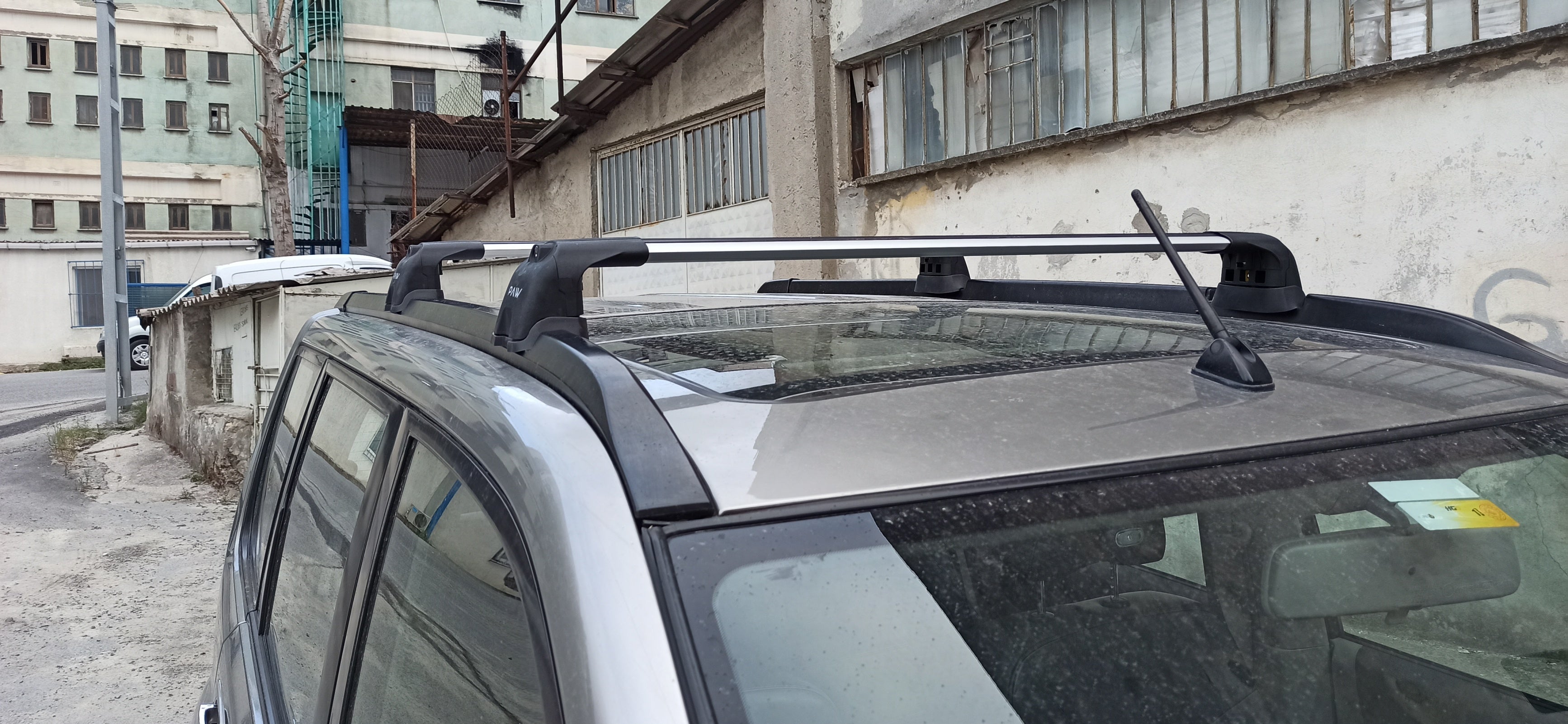 Nissan X-Trail T31 Dachträger Querträger Schienen Topträger Alu Schwarz 2ST 2001-2014 