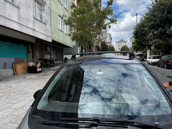 333. Kompatibel mit abschließbaren Aluminium-Dachträgern für Fahrzeuge mit Standarddach Toros Pro 3 Black