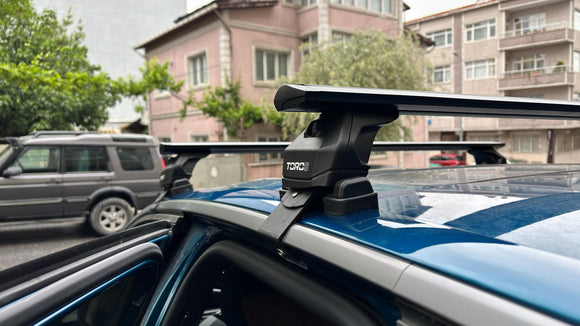 Kompatibel mit Honda Civic 5-tr Sedan Fahrzeugen 2010–2017 mit normalem Dachträger in schwarzer Farbe