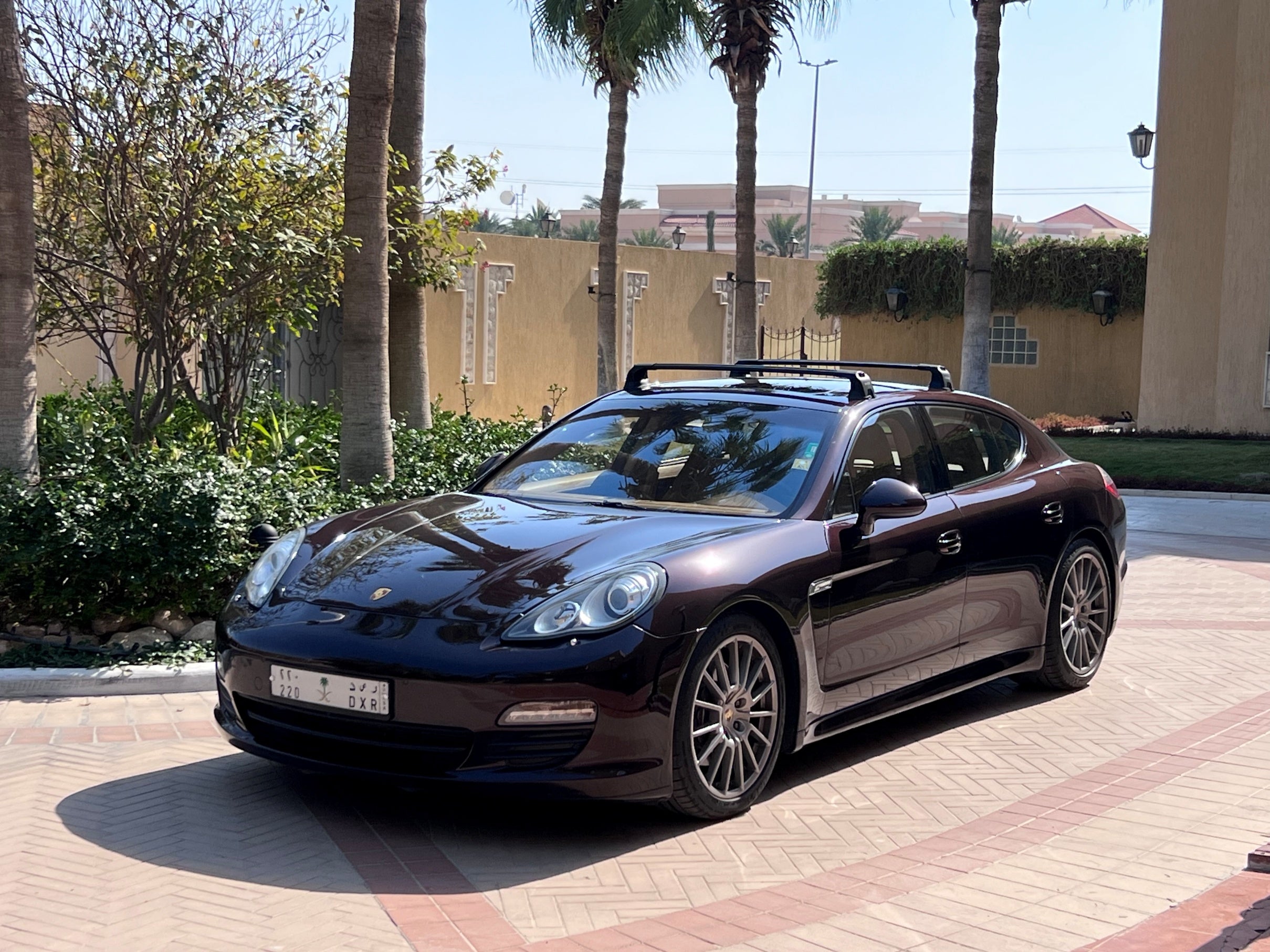 For Porsche Taycan 2019-2025 Roof Rack Cross Bars Fix Point Alu Black