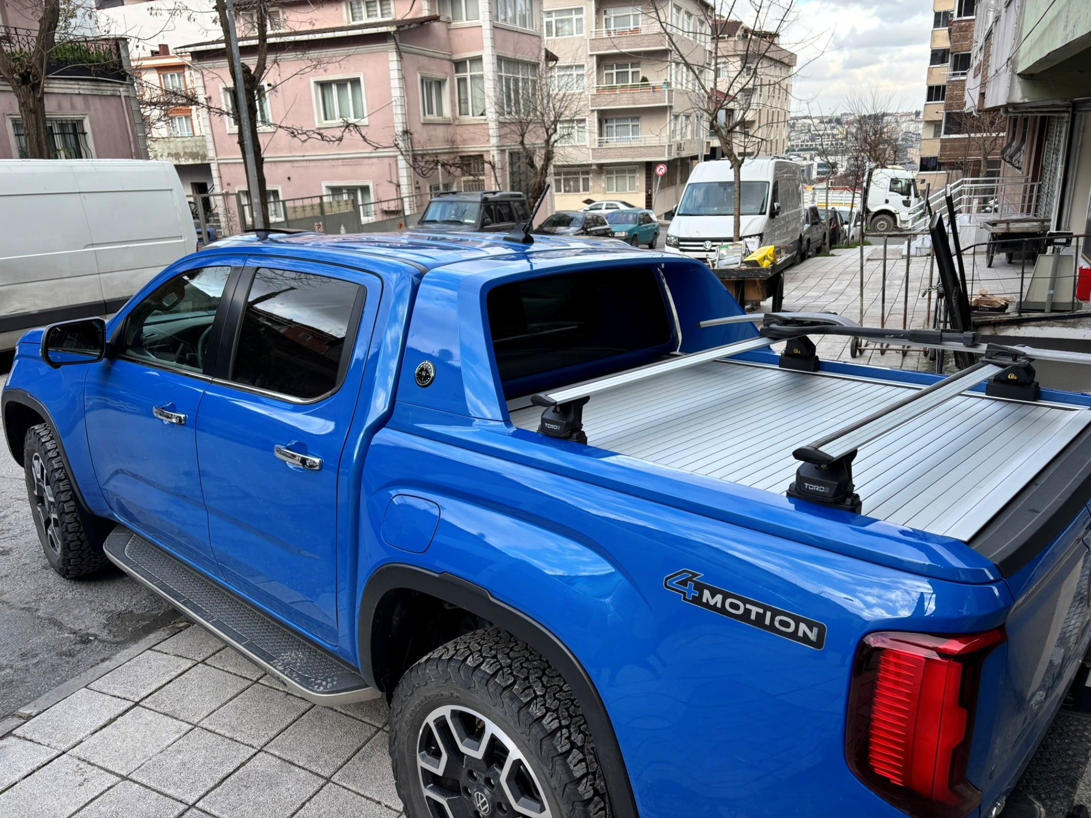 For Volkswagen Amarok Aventura 2020-2025 Bed Rack Cross Bars Black
