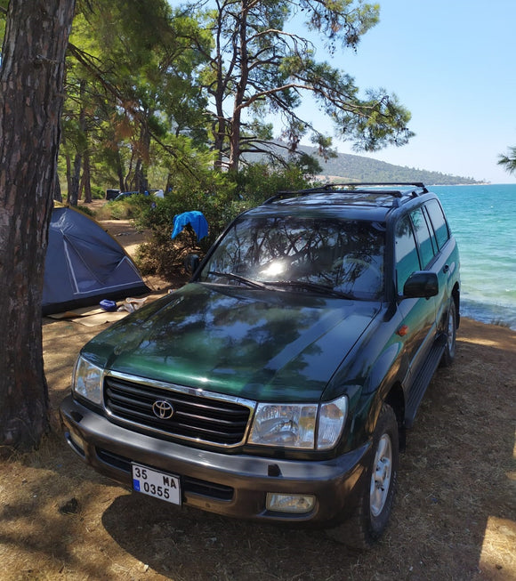 For Toyota Land Cruiser J200 (2008-2021) – Roof Rack Cross Bars (Raised Rail, Black)