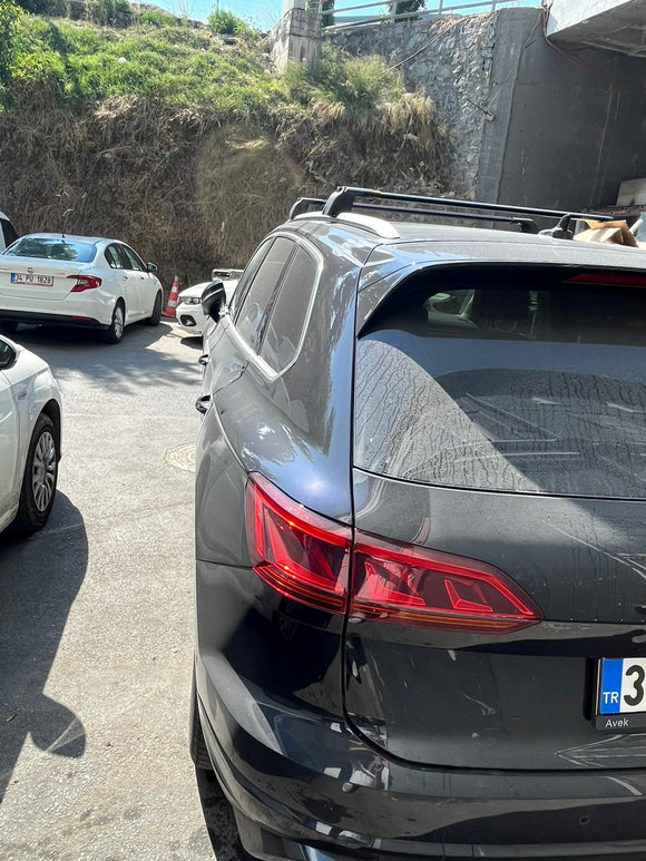 Für Volkswagen Toureg 2018-Up Dachträger Querstange Metallhalterung Flush Rail Alu Silber