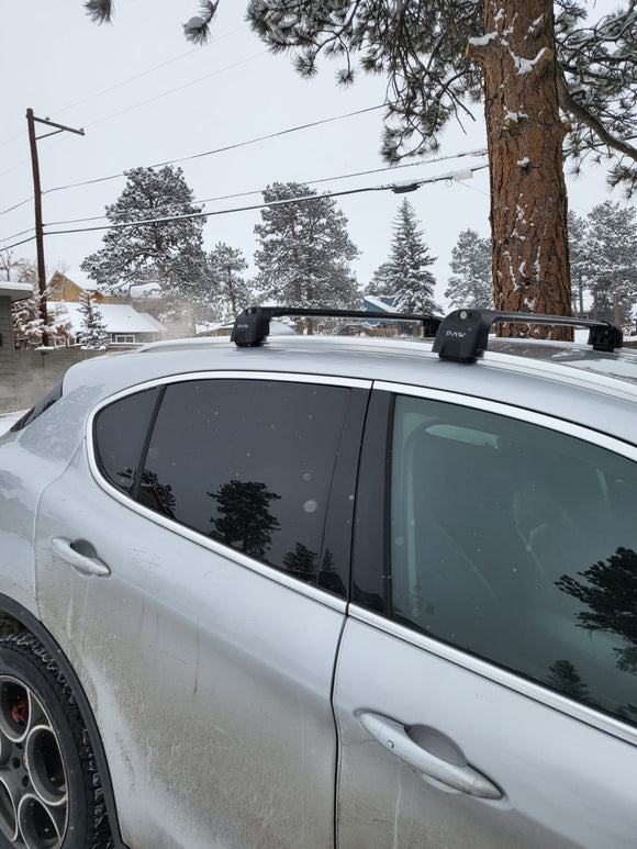 Für Alfa Romeo Stelvio 2017-Up Dachträgersystem, Aluminium-Querstange, Metallhalterung, bündige Schienen, Silber