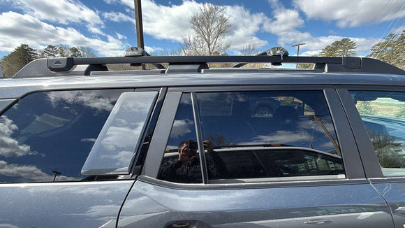 Für Subaru Outback Wilderness 2021-Up Dachträger Querträger Metallhalterung Erhöhte Schiene Alu Schwarz