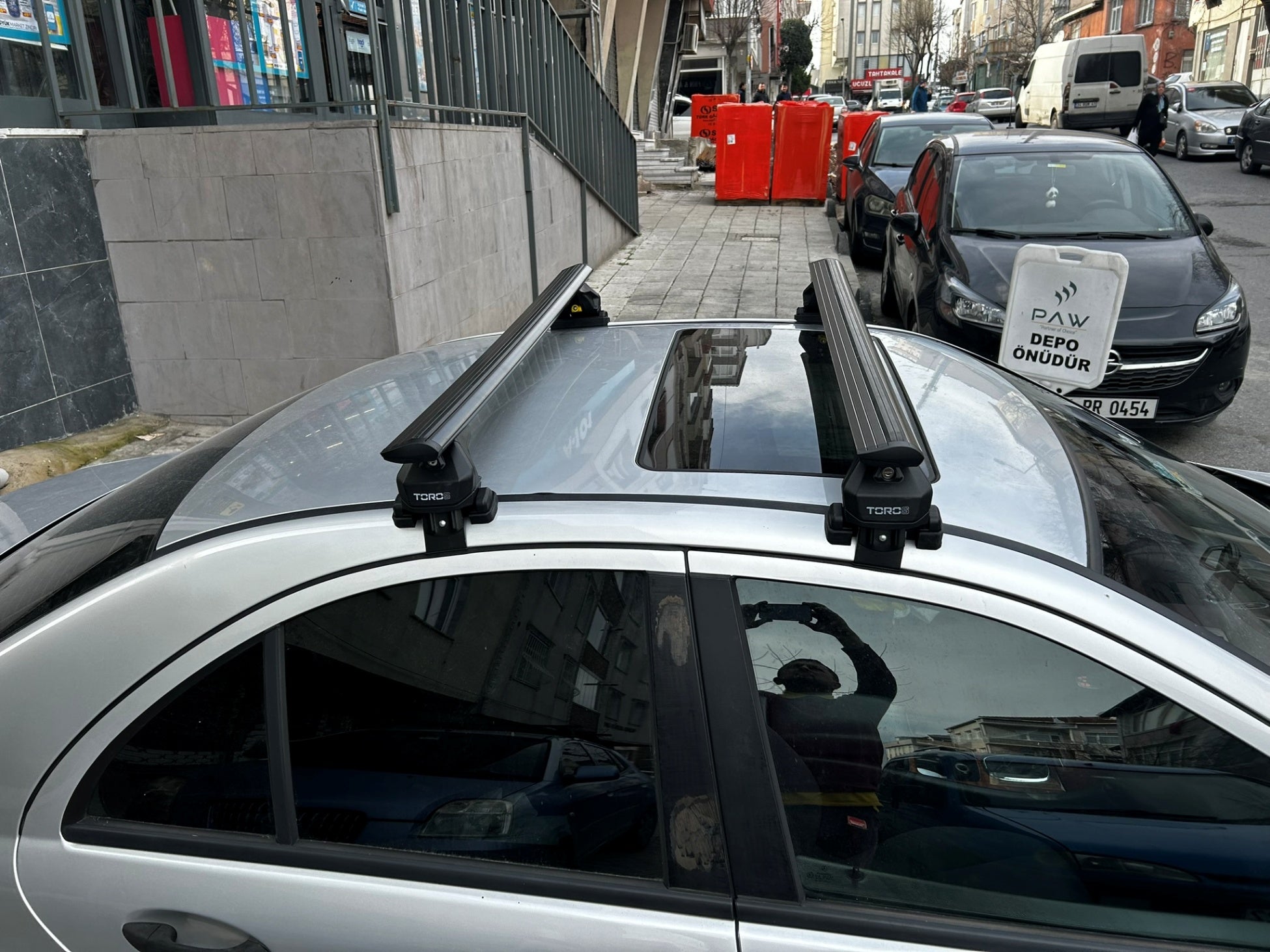 For Mercedes C Series W203 Roof Rack System, Aluminium Cross Bar, Metal Bracket, Normal Roof, Black