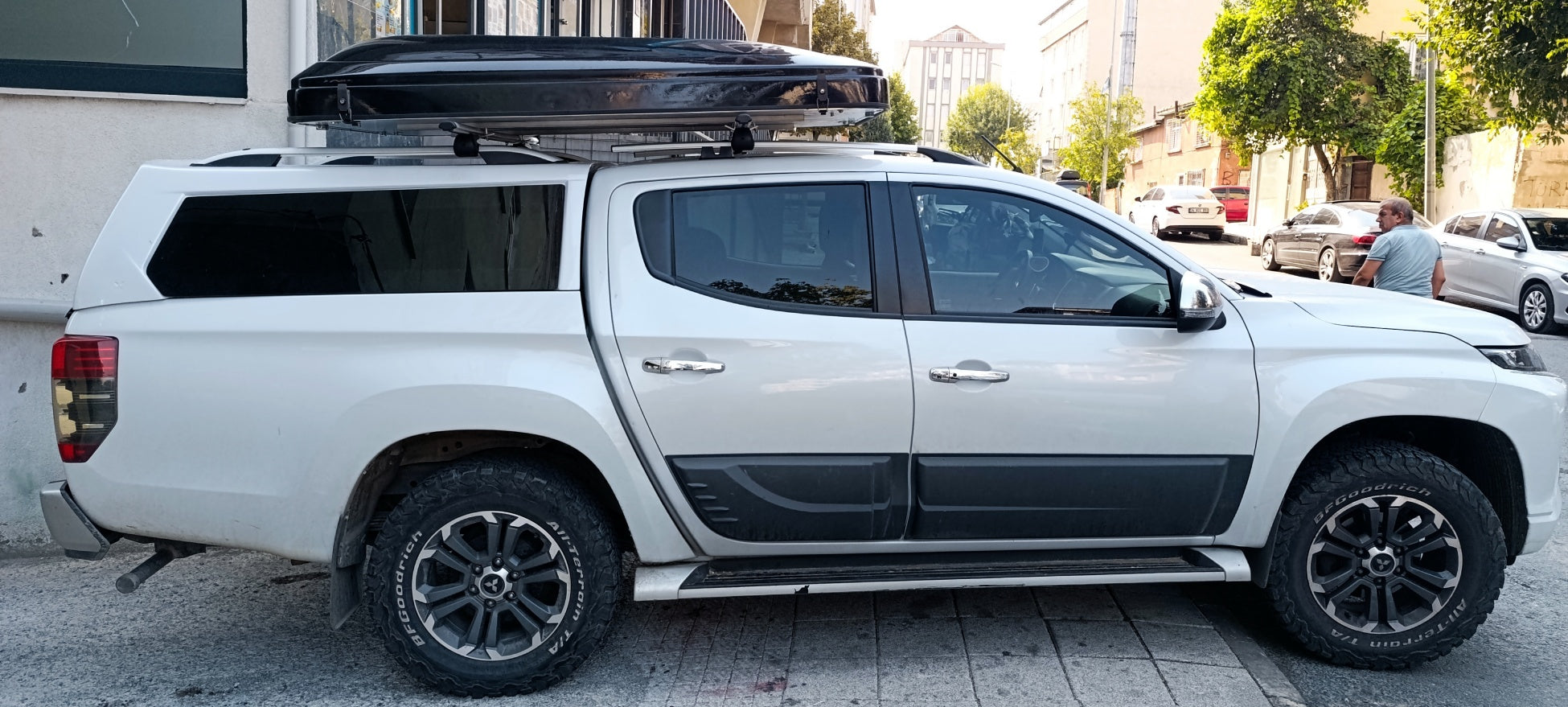 To Fit Mitsubishi L200 (Mk5) Roof Rails Black Color 2019- Up