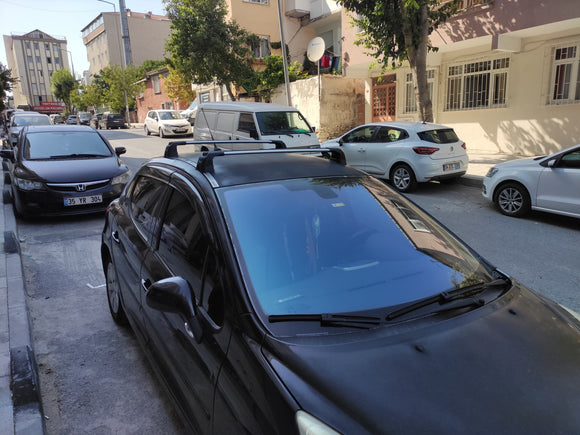 333. Kompatibel mit abschließbaren Aluminium-Dachträgern für Fahrzeuge mit Standarddach Toros Pro 3 Silver