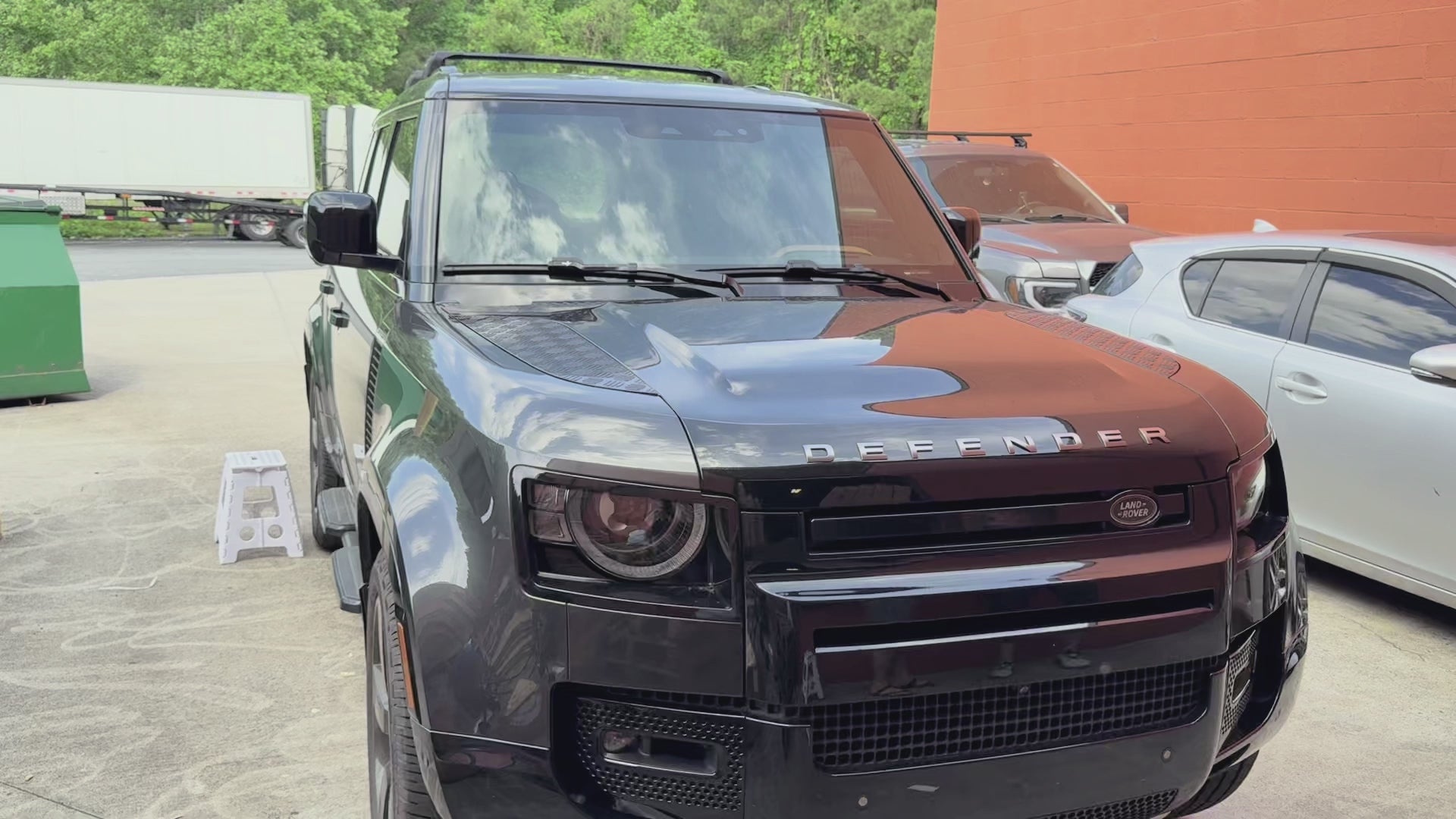 For Land Rover Defender 130 (L663) 2020-present Roof Rack Cross Bars T Slot Rail Silver - 0