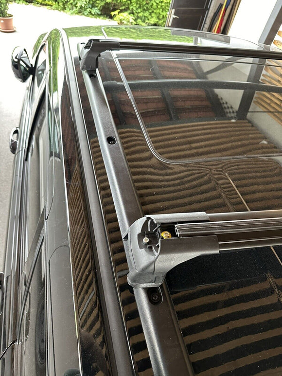 Jeep Grand Cherokee WK2 SRT (2011-2020) Roof Rack Cross Bars Flush Rail, Silver