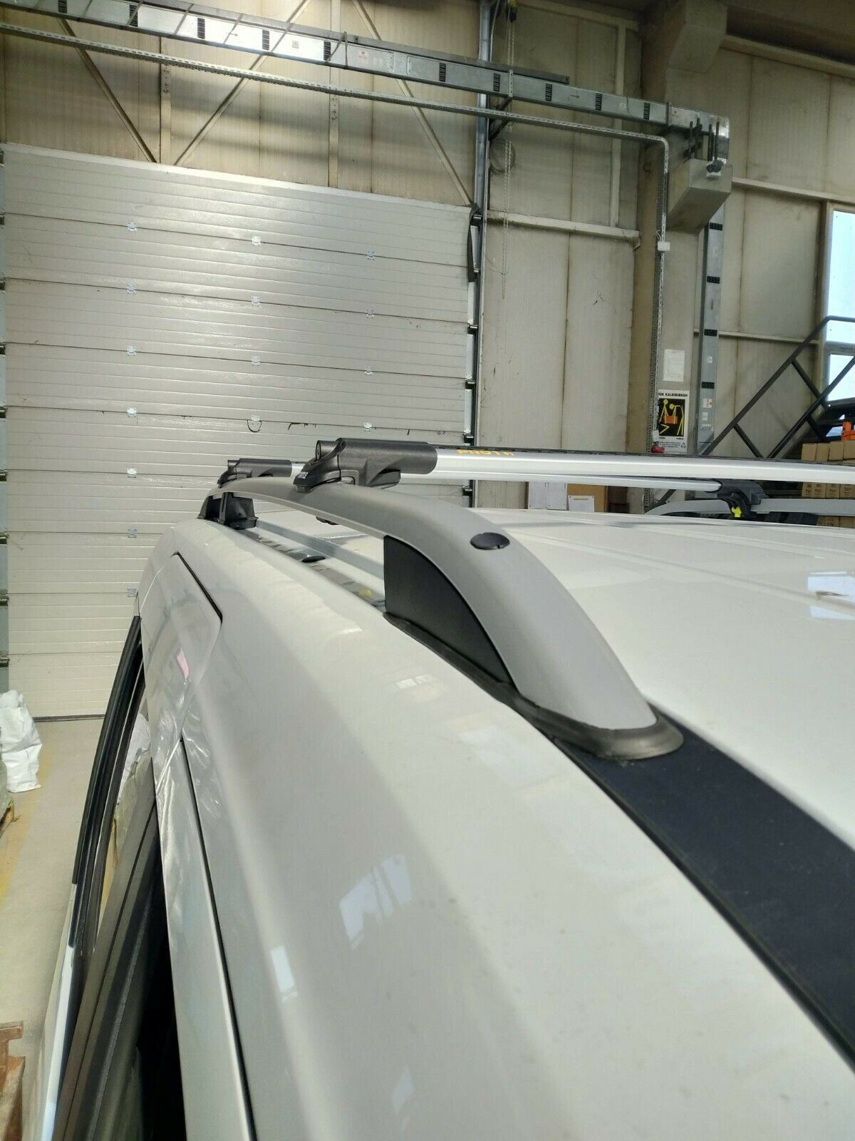 Für Ford Transit / Tourneo Connect LWB ab 2014, 2 Dachträger + 2 Aluminium-Querstangen, Metallhalterung, abschließbar, schwarz-13
