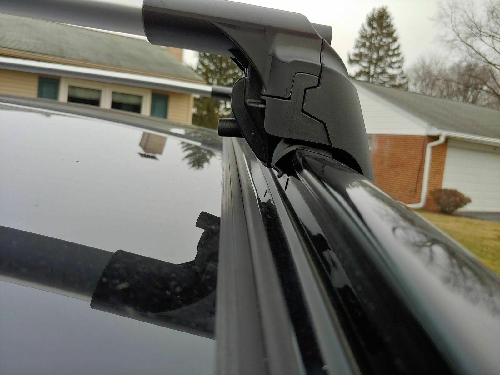 For Porsche Macan 2014-Up Roof Rack System Carrier Cross Bars Aluminum Lockable High Quality of Metal Bracket
