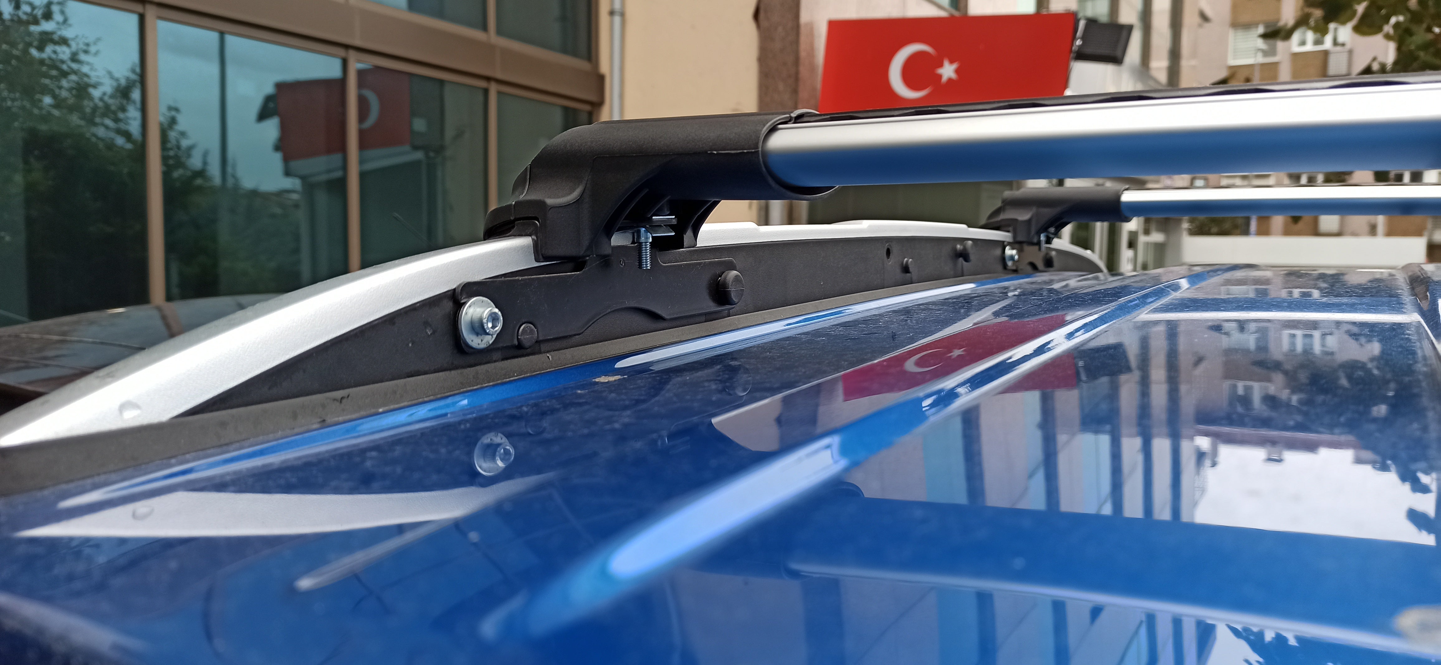 Für Nissan Kicks 2019-Up Dachträgersystem Träger Querstangen Aluminium abschließbar Hochwertige Metallhalterung Schwarz-4