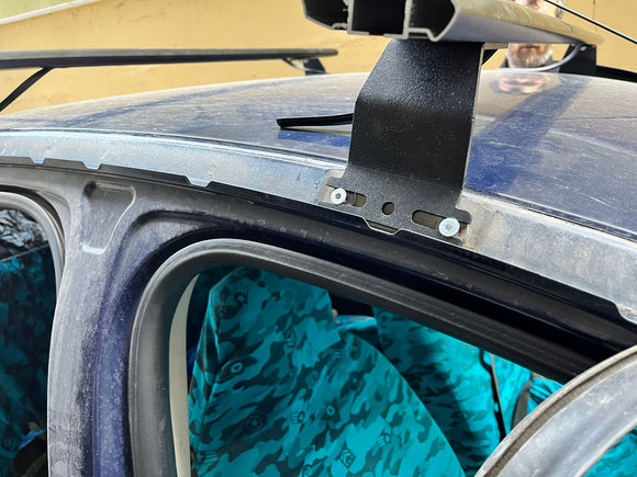 For Dacia Logan Sedan 2013-2020 Roof Rack System, Aluminium Cross Bar, Metal Bracket, Lockable, Black