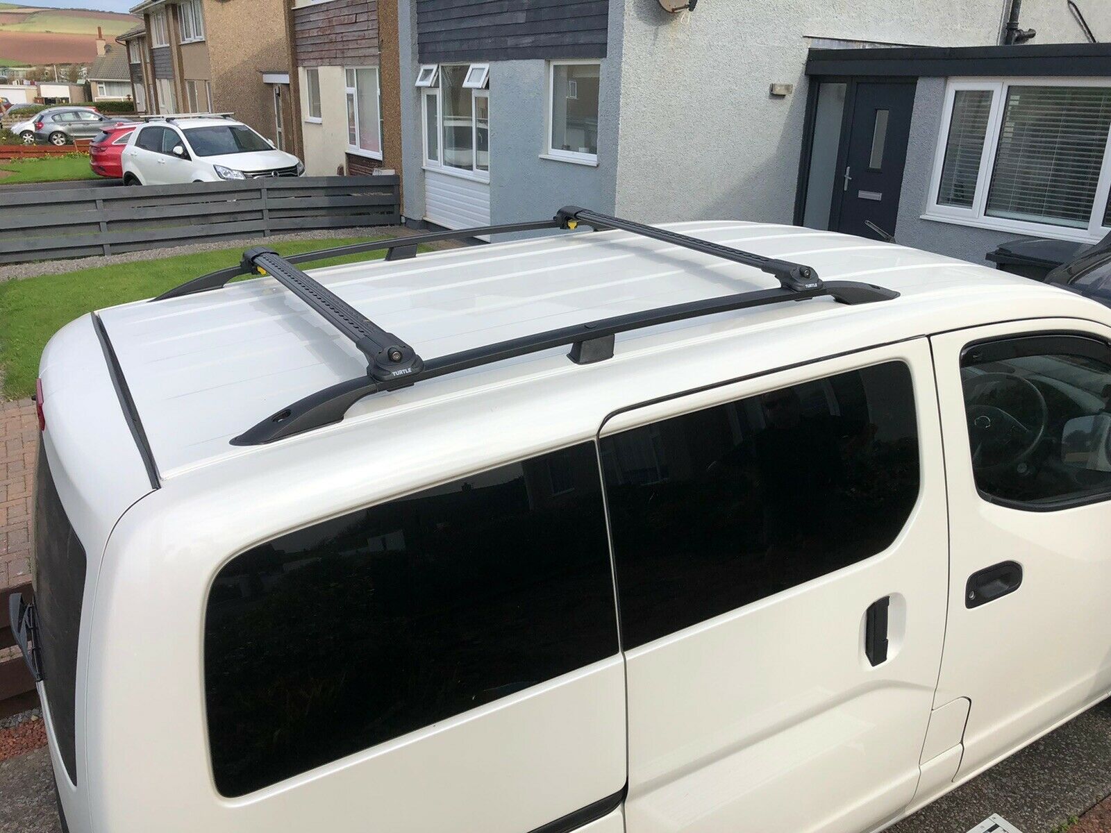 markise nissan nv200 For Nissan E NV200 Roof Side Rails and Roof Racks Cross Bars Alu Black