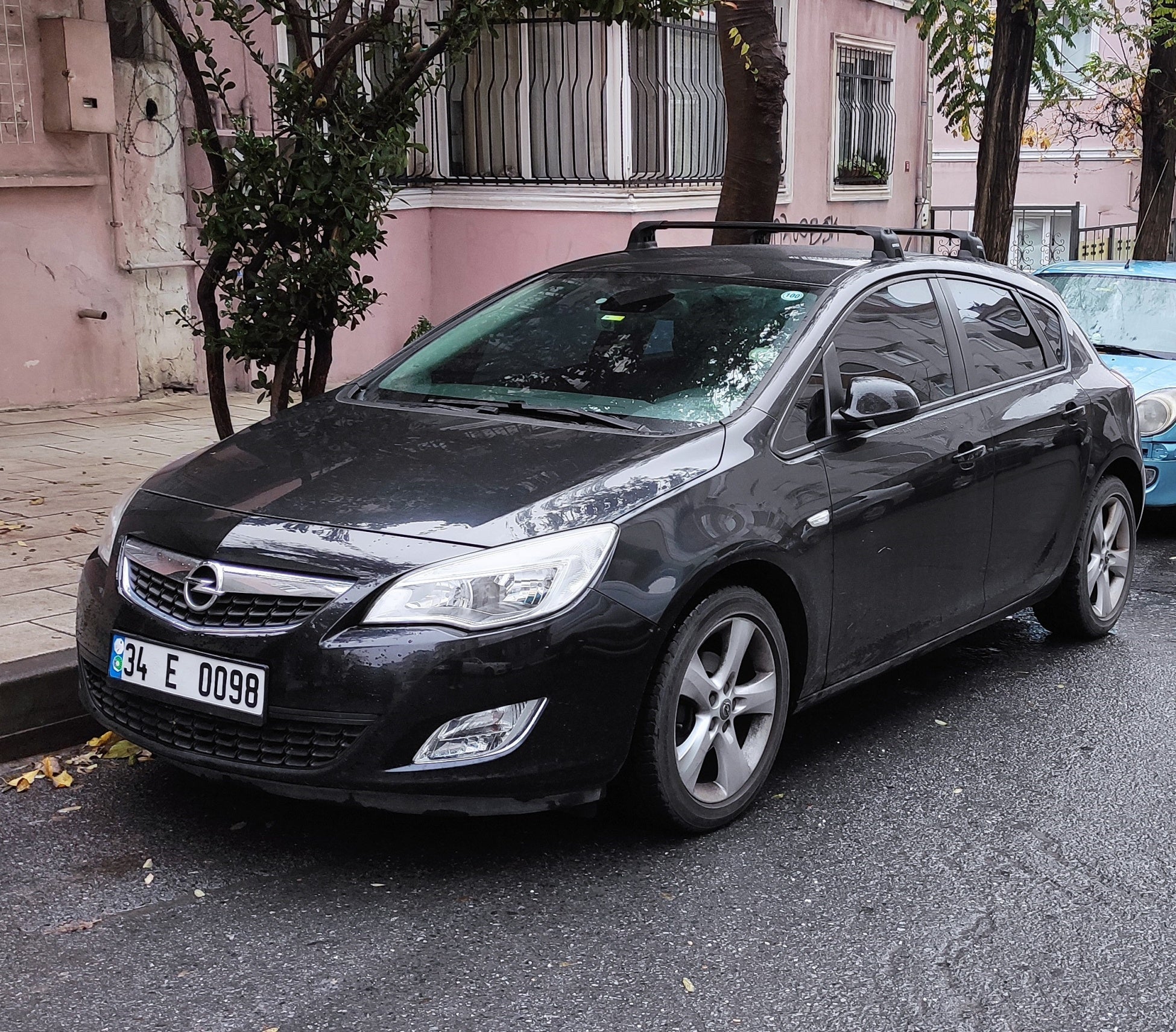 Für Opel &amp; Vauxhall Astra J 2010–2015, Dachträgersystem, Träger, Querträger, Aluminium, abschließbar, hochwertige Metallhalterung, Schwarz